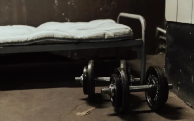 Adjustable vs Fixed Dumbbells for Home Garage Gyms 2026